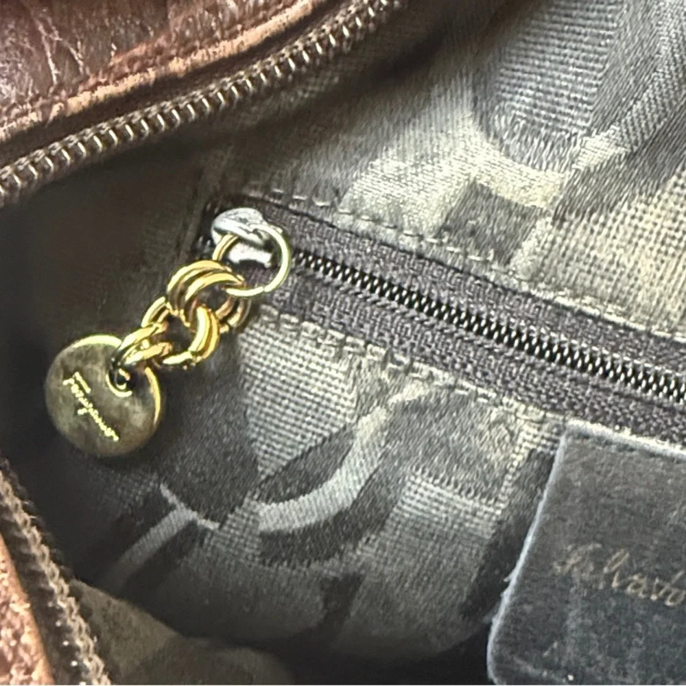 Salvatore Ferragamo Vara Brown Embossed Leather Designer Shoulder/ Crossbody Bag - Picture 11 of 16